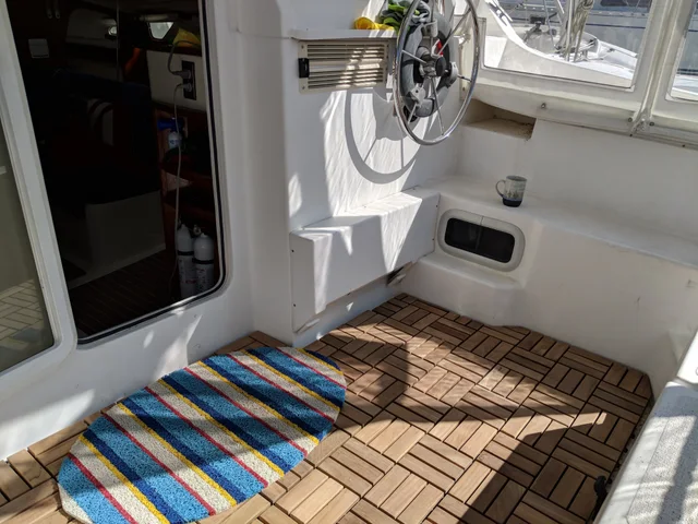 A view into the sheltered cockpit